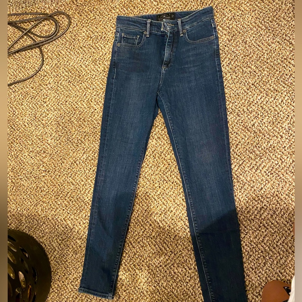 Lucky Brand Skinny Jeans Size 4 Dark Wash